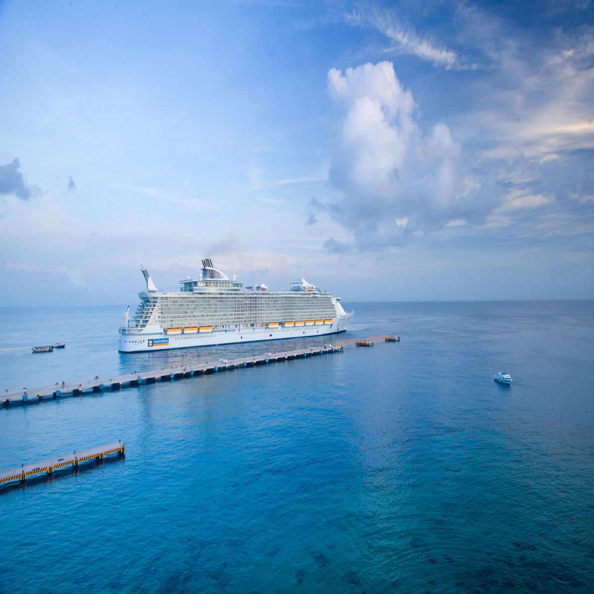 Bahamas & Caribbean Cruises