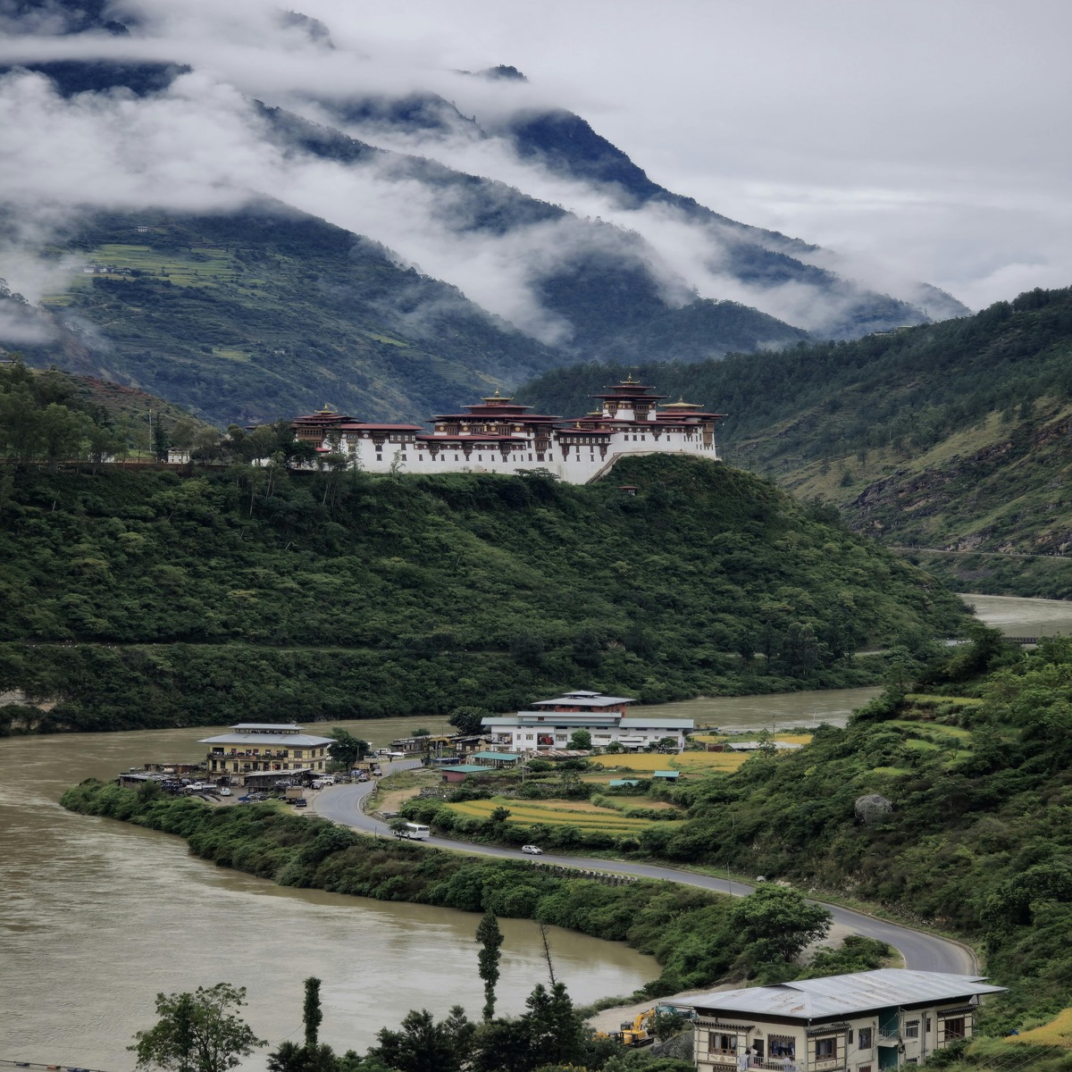 A Journey Through Bhutan’s Majestic Landscapes